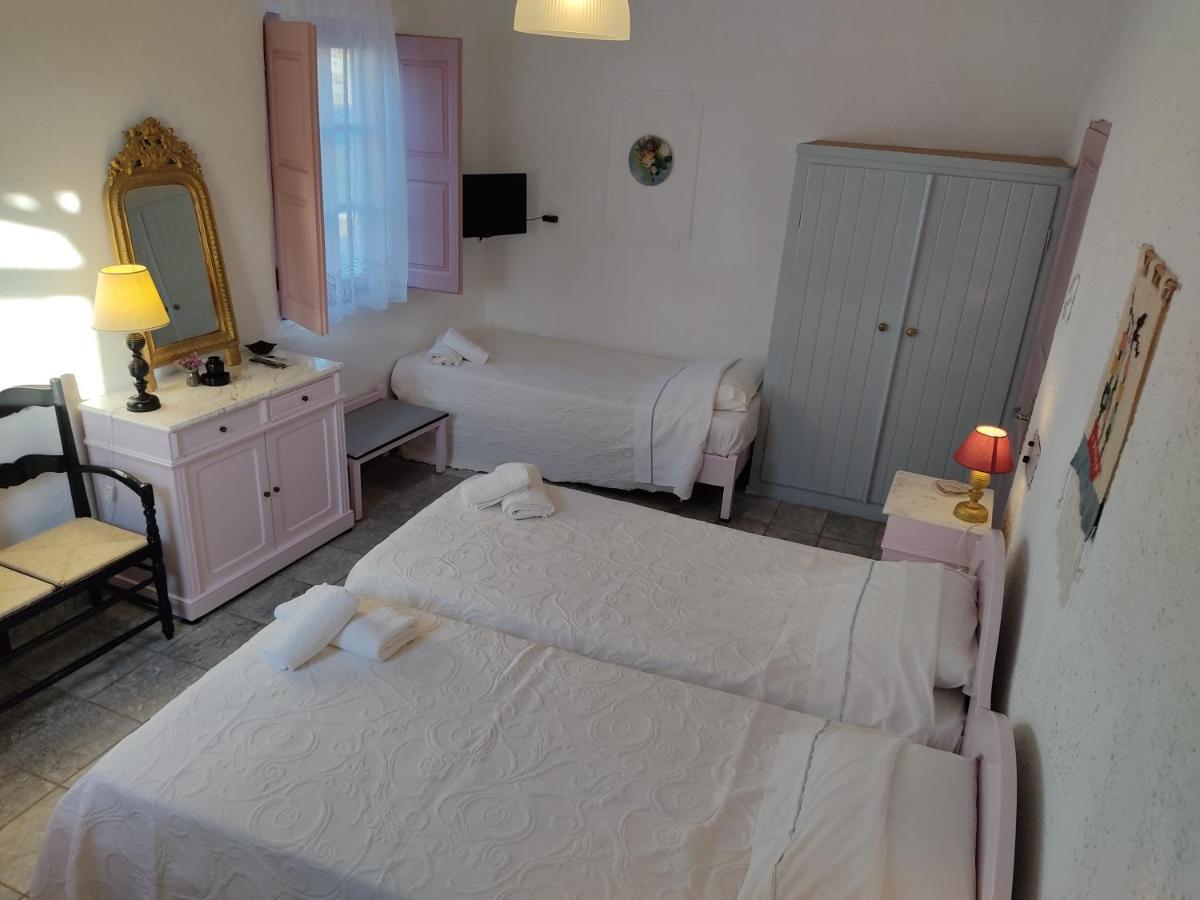 Porto Sikinos Hotel Alopronia Buitenkant foto
