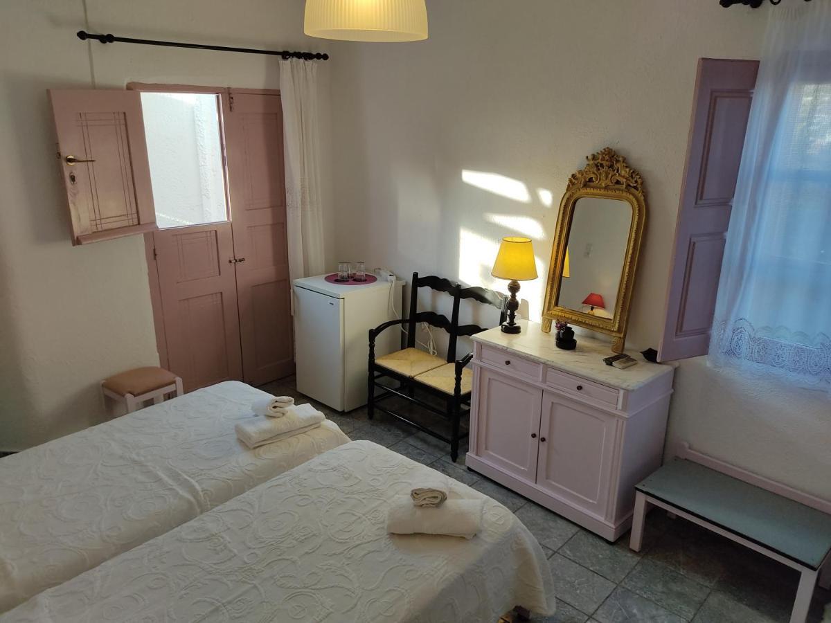 Porto Sikinos Hotel Alopronia Buitenkant foto