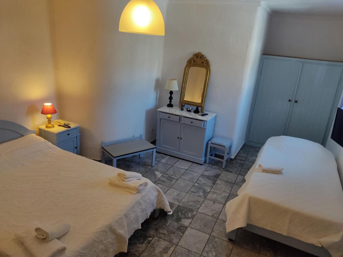 Porto Sikinos Hotel Alopronia Buitenkant foto