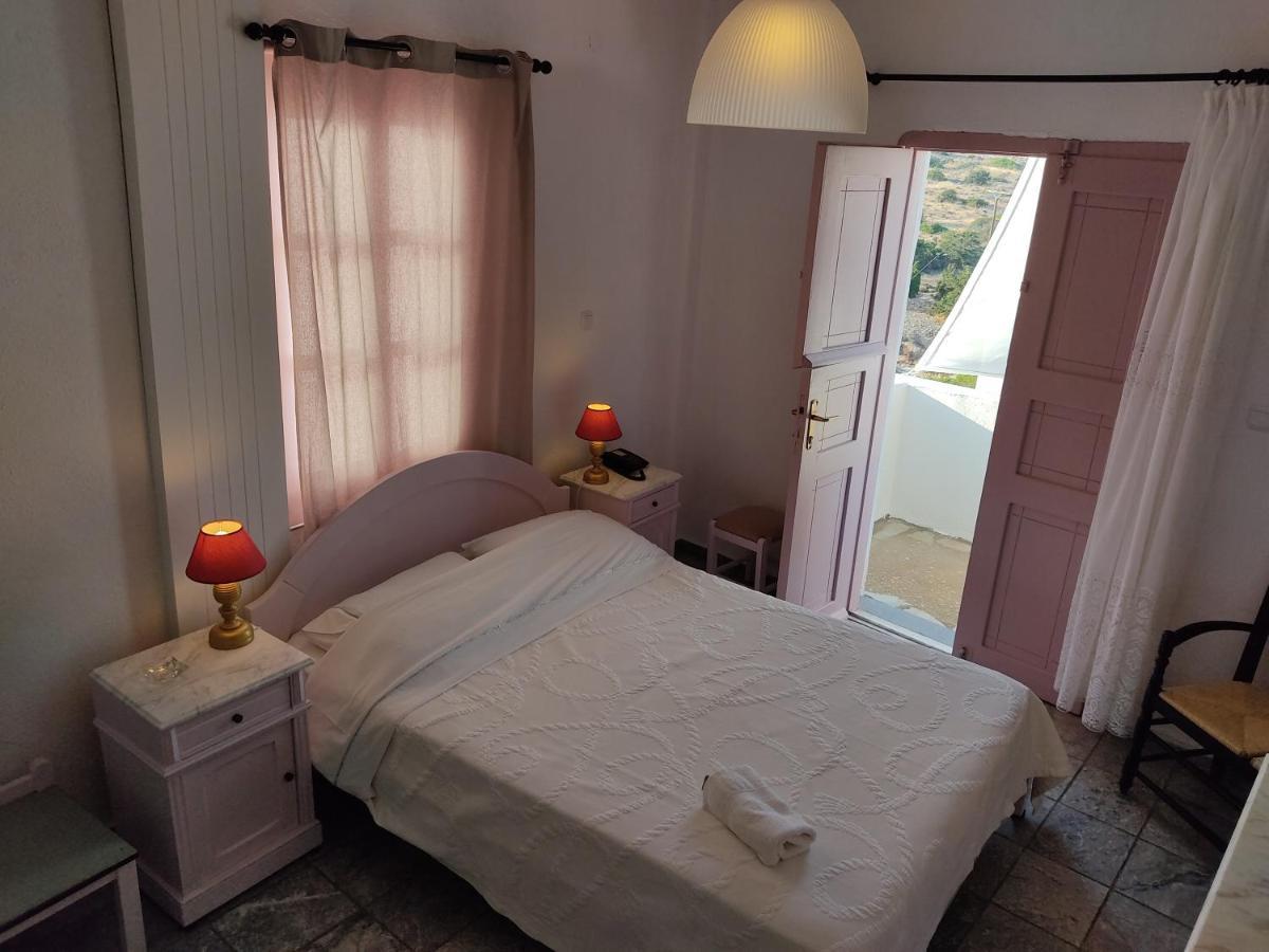 Porto Sikinos Hotel Alopronia Buitenkant foto