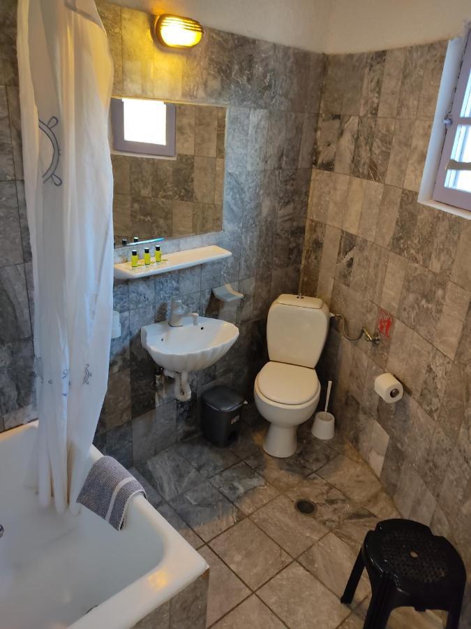 Porto Sikinos Hotel Alopronia Buitenkant foto