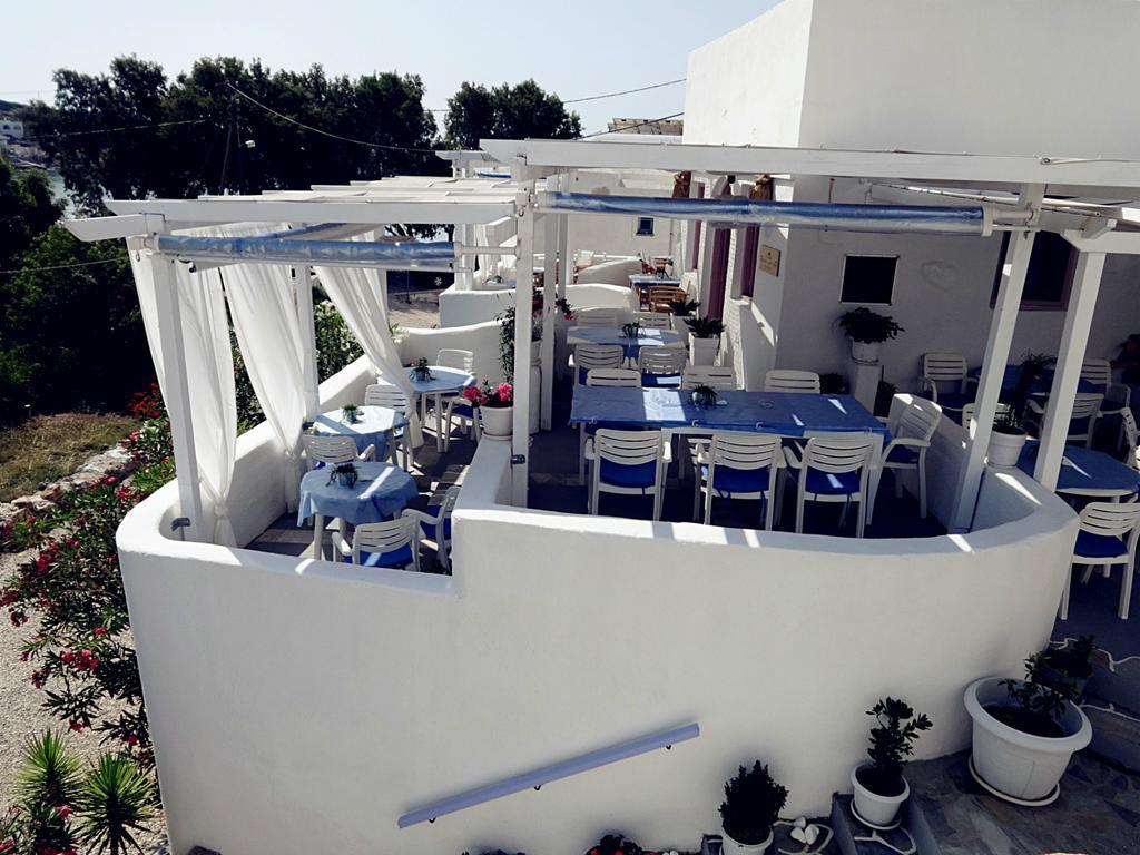 Porto Sikinos Hotel Alopronia Buitenkant foto