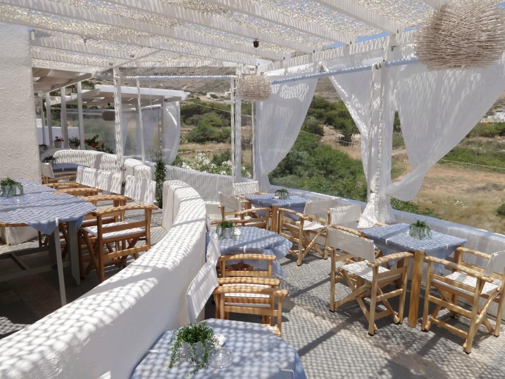Porto Sikinos Hotel Alopronia Buitenkant foto